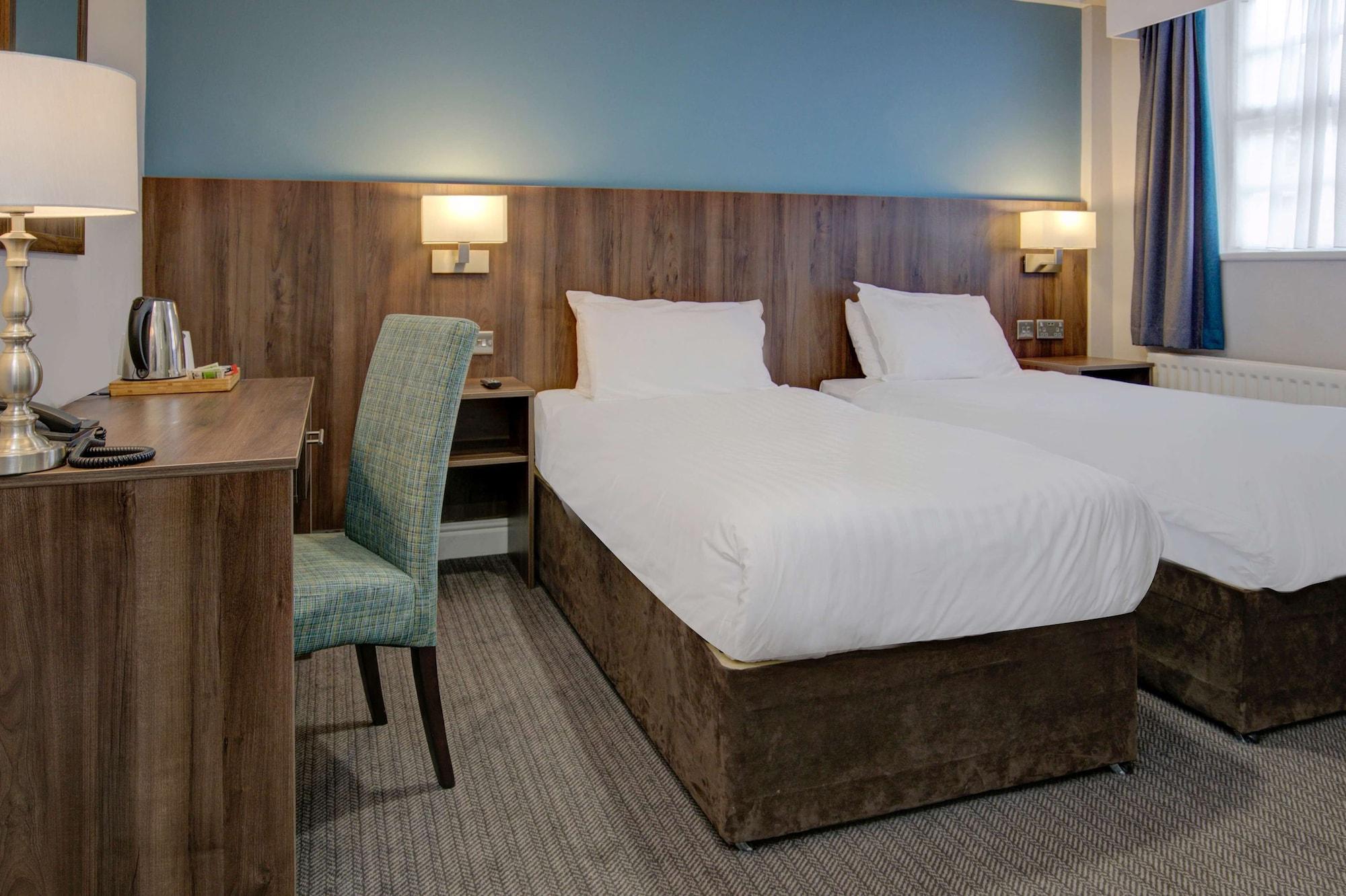 The Jephson Hotel; Bw Signature Collection Отель 3*