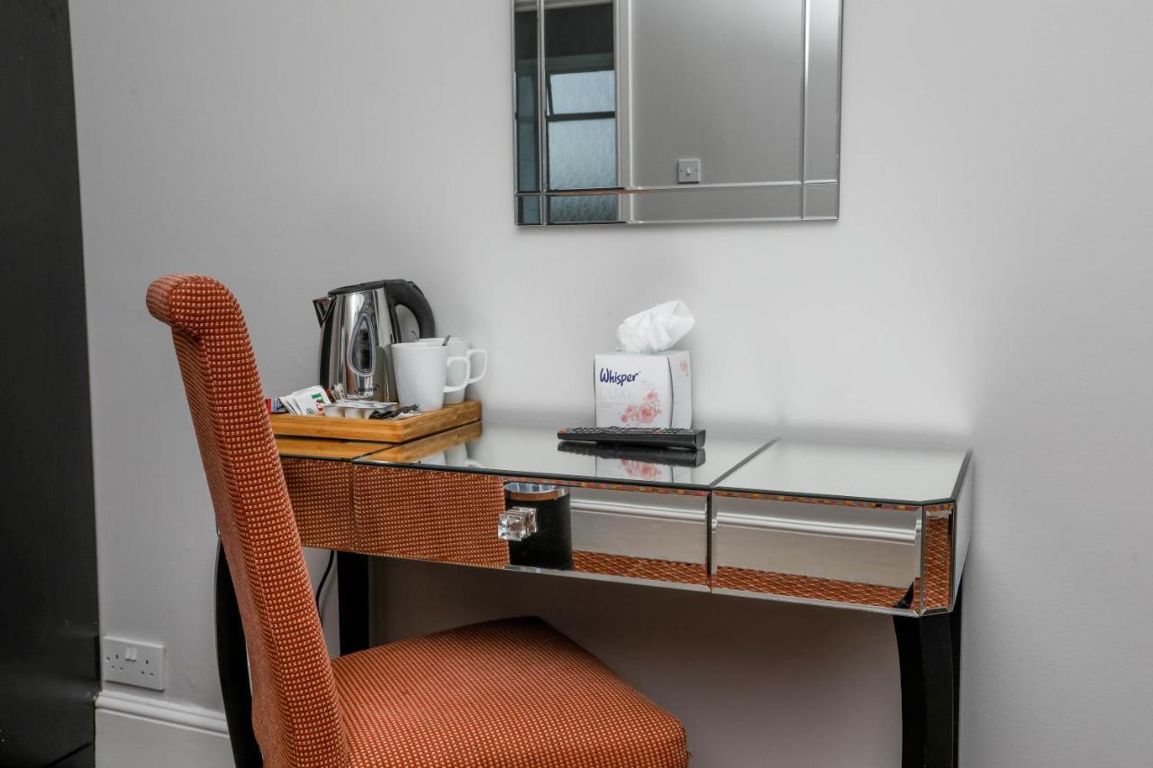 The Jephson Hotel; Bw Signature Collection Отель Лимингтон